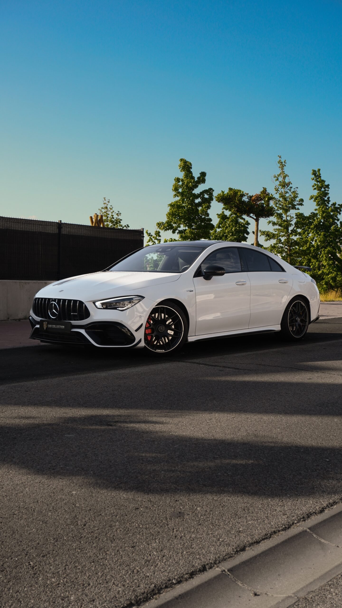 Alt="vende tu coche de alta gama coches de alta gama Madrid deportivos Madrid coches de alta gama españa mejor concesionario españa"